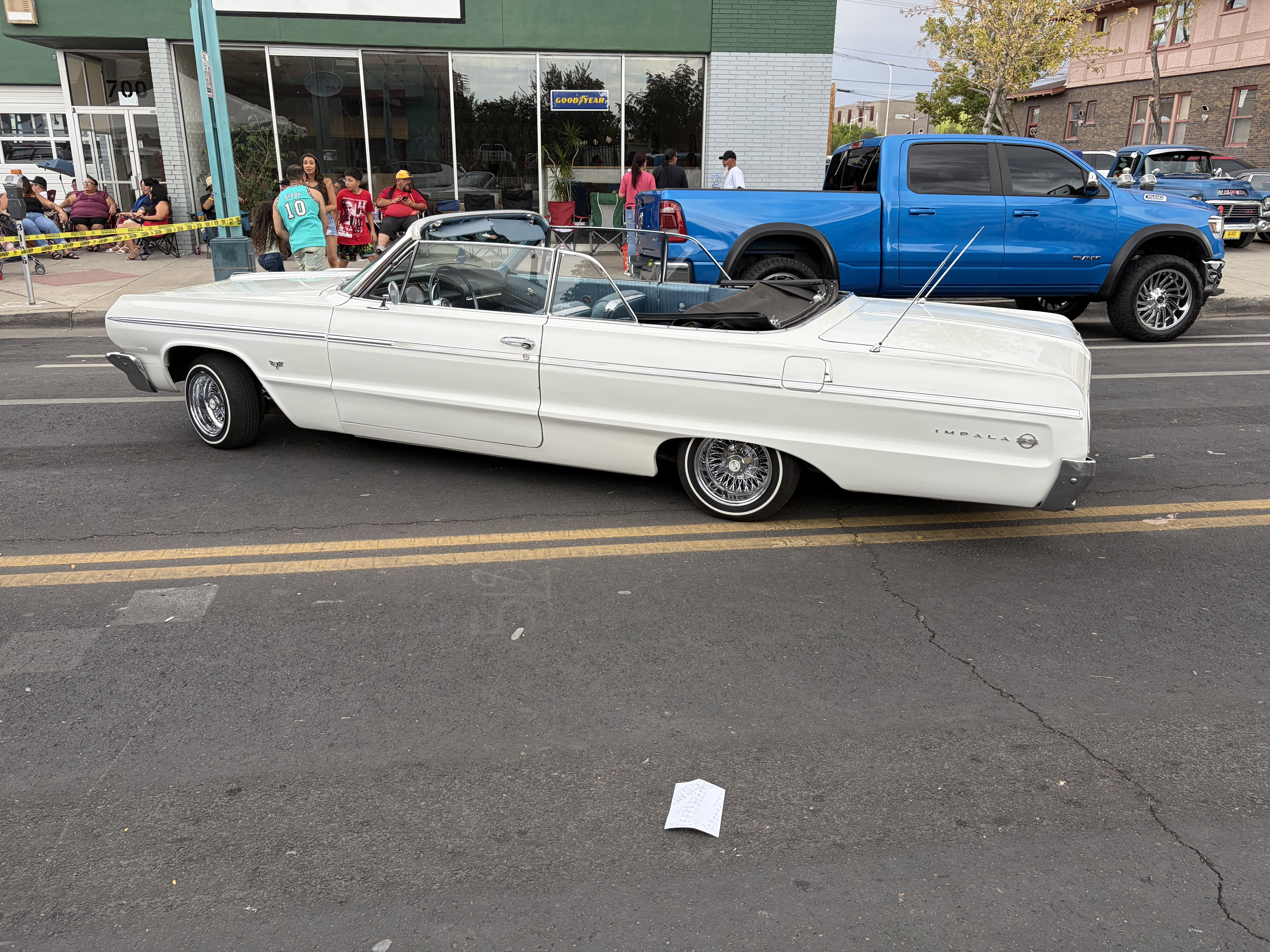Duke Day on Central Avenue NW, Albuquerque, 30 August 2026 — photograph 20 of 25.